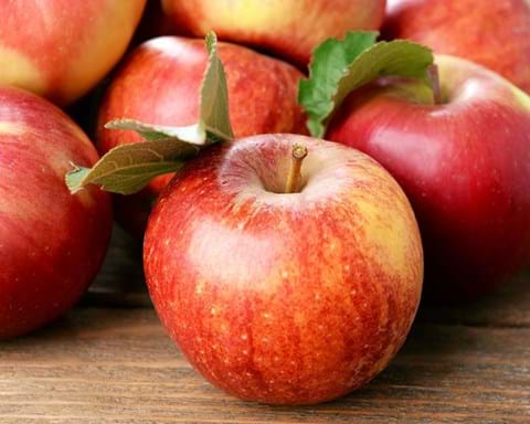 How to Grow Apples